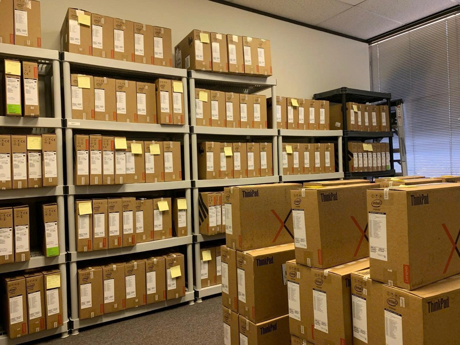 Lenovo ThinkPad P14s Gen 5 - Hanoilab (3)